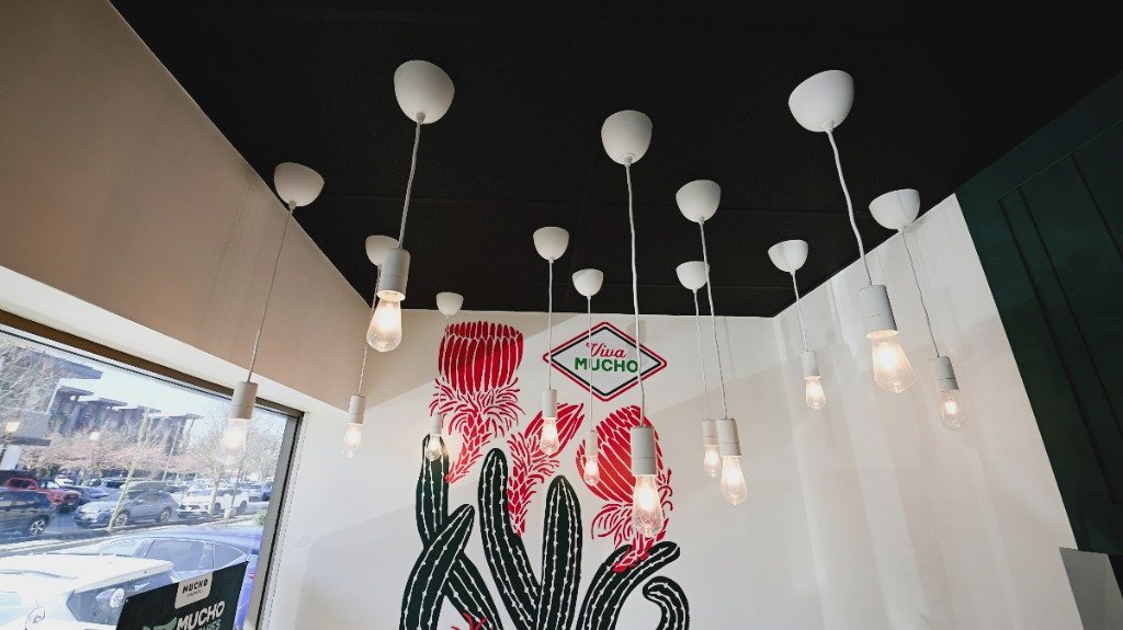 MUCHO BURRITO — SURREY, BC - Architectural Lighting & Ceiling completed by SteeLage Construction